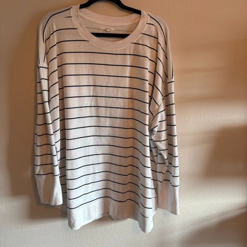 Maurices Women's 3X Cream Black Striped Lightweight Crewneck Sweater